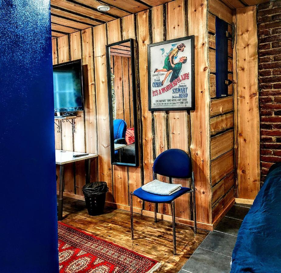 120 Yrs. Old Log House In Centre Habitación en casa particular *